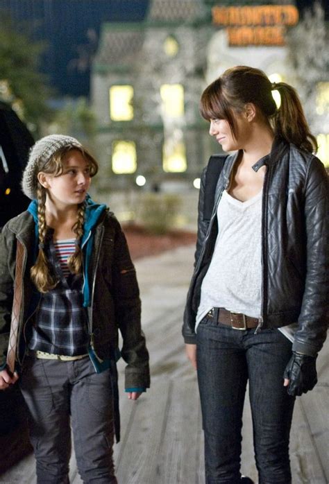 Emma Stone & Abigail Breslin To Reprise Their Roles In Zombieland 2 ...