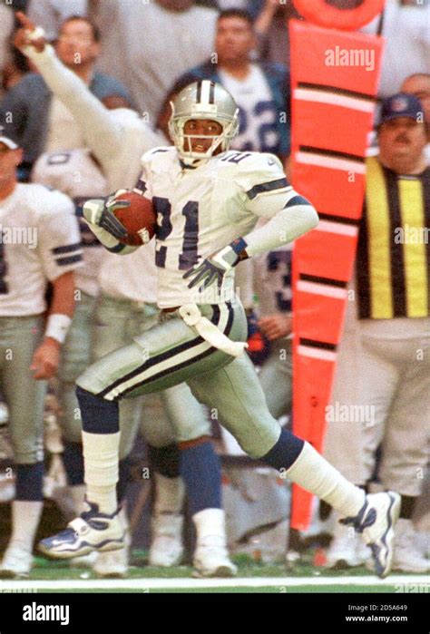 Deion sanders, cowboys hi-res stock photography and images - Alamy