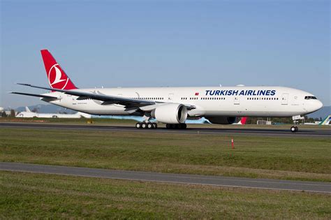 Turkish Airlines comanda 15 Boeing 777-300ER