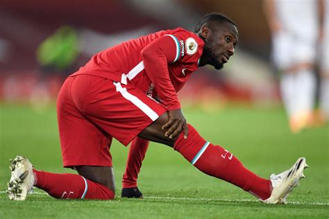 "So unlucky": Liverpool fans devastated by Naby Keita injury