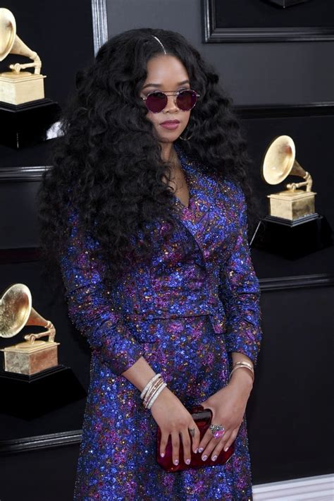 H.E.R. at Grammy Awards | Celebrity Nails From Award Shows 2019 | POPSUGAR Beauty Photo 24