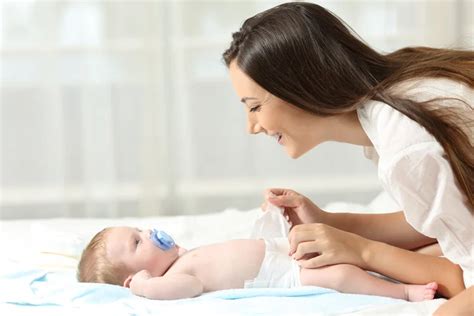 Infant Nanny: What Is It? and How to Become One?