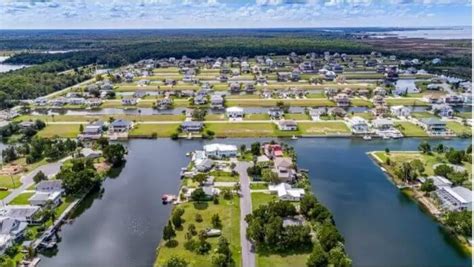 Hernando Beach, Florida: Every Home Is Waterfront