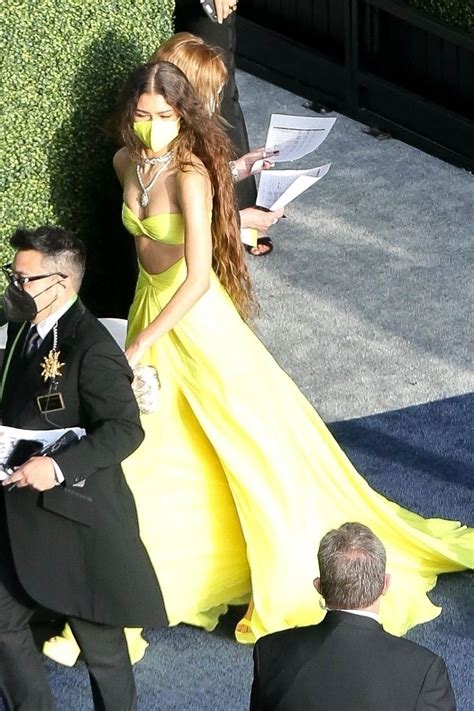 ZENDAYA Arrives at 2021 Oscars in Los Angeles 04/25/2021 – HawtCelebs