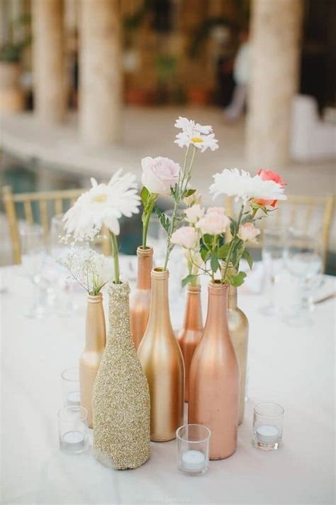 15 Wedding Centerpieces That You Can DIY!