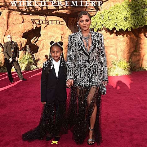 Beyoncé and Blue Ivy Look Like Twins in This New Photo, and Fans Are ...