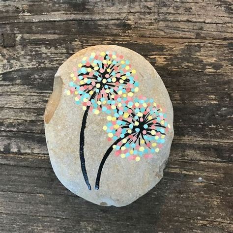 60+ Beautiful DIY Painted Rocks Flowers Ideas (29) | Painted rocks craft, Painted rocks kids ...