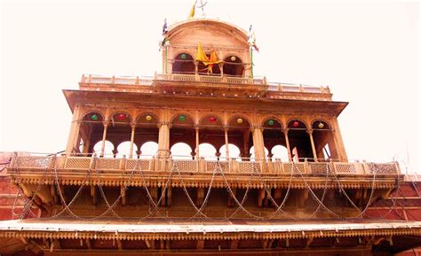 Vrindavan Banke Bihari Krishna Temple-Brindavan Mathura