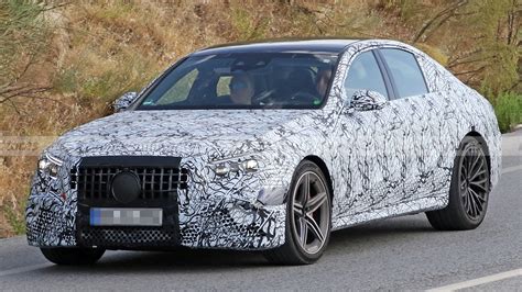 Mercedes-AMG E 53 4MATIC+ 2023, Hunted The New Sports Saloon With PHEV Engine - Bullfrag