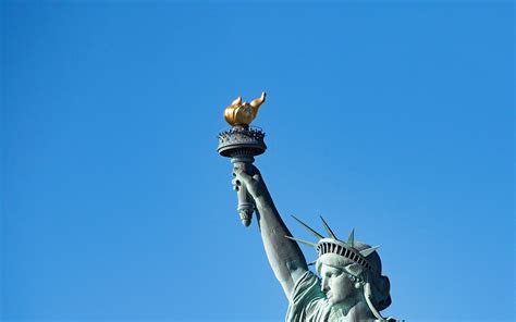 All'interno della Statua della Libertà