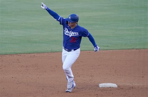 Dodgers Summer Camp Highlights: Joc Pederson, Chris Taylor Hit Home Runs