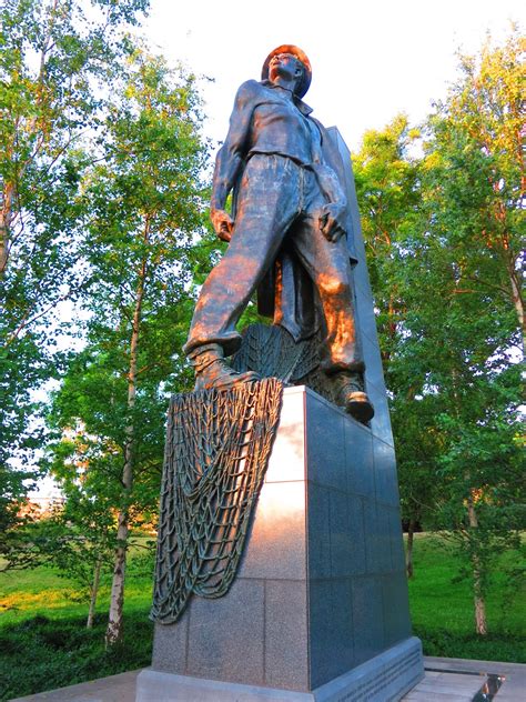 Sydney - Australia: Australian War Memorial Sculpture