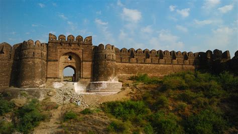 Exploring the grand Rohtas Fort - Daily Times