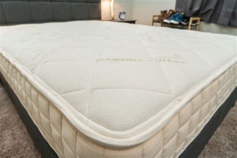 Naturepedic Mattress Review - Mattress Buzz Reviews