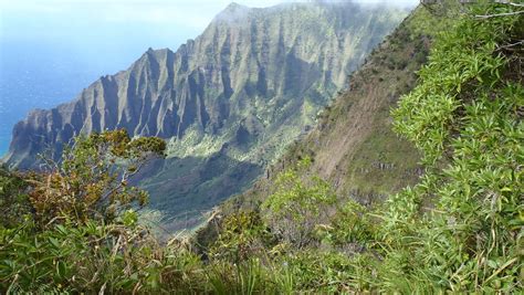 Waimea Canyon Lookout - Hawaii | AllTrails