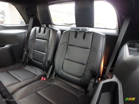 Medium Black Interior 2019 Ford Explorer Platinum 4WD Photo #131345798 ...