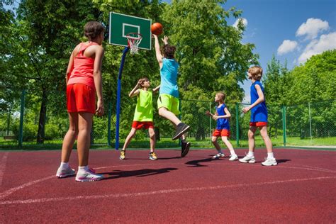 6 fun backyard basketball games for eight year olds | NewFolks