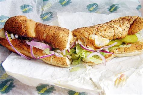 Subway Will Now Measure Its Bread to Ensure 'Footlong' Sandwich Is ...