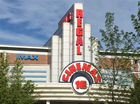 Movie Theater «Regal Cinemas Crocker Park 16 & IMAX», reviews and photos, 30147 Detroit Ave ...