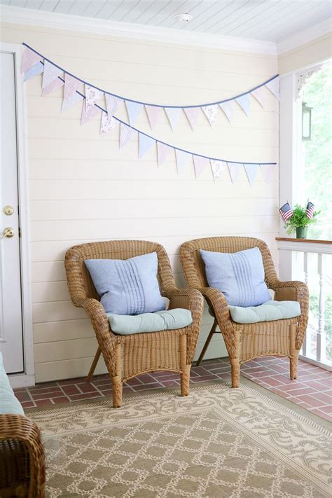 5 EASY STEPS TO MAKE THIS PAPER DIY PENNANT BANNER