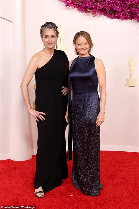 Oscars 2024: Jodie Foster sparkles in sleeveless navy LOEWE gown ...