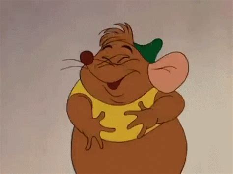 Funny Mouse GIF - Funny Mouse Cinderella - Discover & Share GIFs