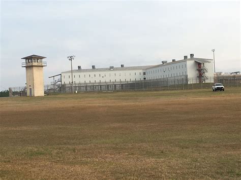 Alabama’s prison homicide rate is highest in America, report states ...