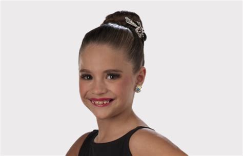 Mackenzie Ziegler Season 2 Dance Moms Promotional Photoshoot [2012] | Dance moms headshots ...