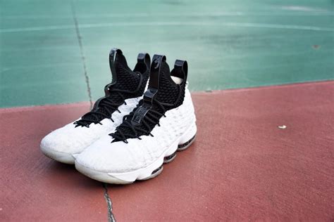 NIKE LeBron 15 Performance Review – Sneaker Novel