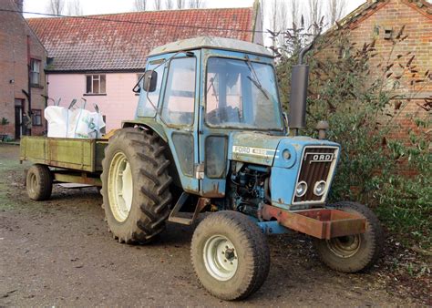 Ford 4600: Specs, Engine, Transmission, Dimensions