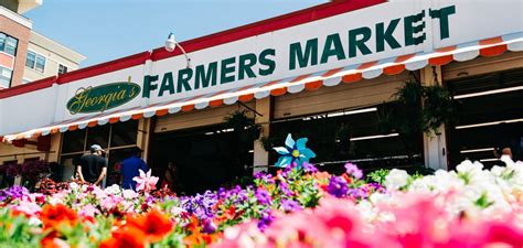 Georgia’s Farmers Market in Downtown Plano - Plano Magazine