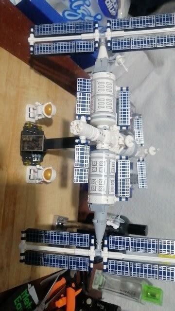 International Space Station (ISS) Small Version - 371 Pieces ...