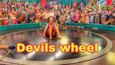 The Best Girl on the Devils Wheel // Teufelsrad Octoberfest Munich 2023 - YouTube