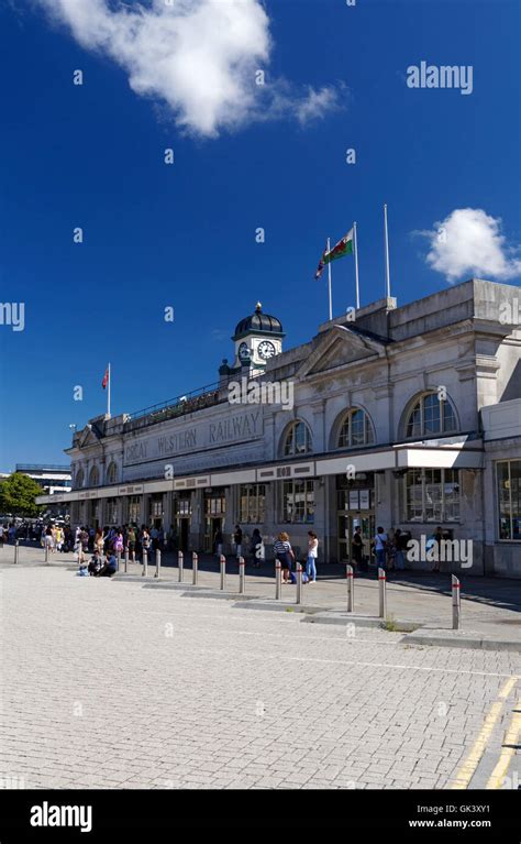 Cardiff Central Station, Cardiff, Wales Stock Photo - Alamy