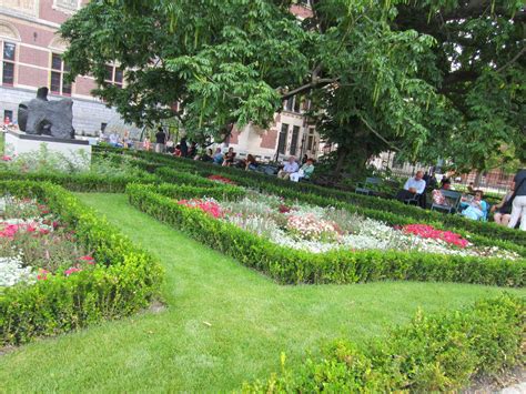 Belgium and Holland 2013: The Outdoor Gardens of the Rijksmuseum