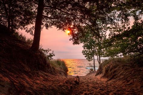 15 CHARMING Things To Do In Saugatuck (2024)