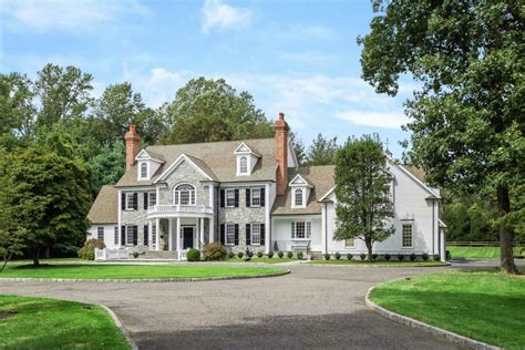 On the Market: Fairfield home co-listed by reality TV host