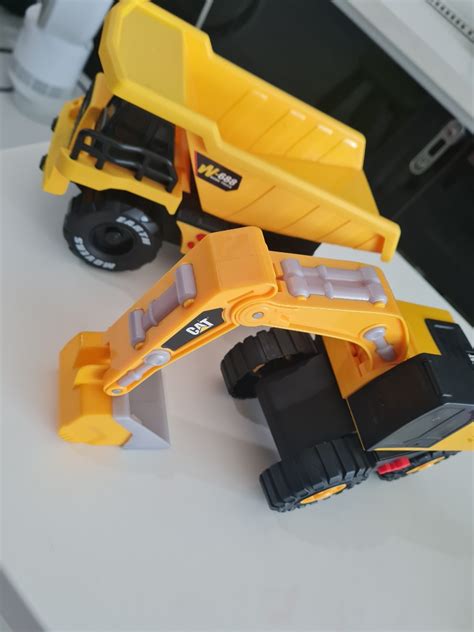 Excavator & Dump Truck Plastic Toy Vehicles (with sounds), Hobbies ...