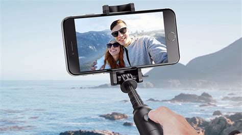 Take better selfies with this selfie stick that's on sale | Mashable