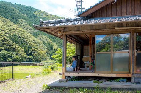 Akiya House: What it's Like Living in One of Japan's Vacant Homes