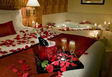 20+ Romantic Bedroom Candle Light