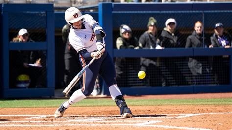 Auburn Softball: Tigers beat Ole Miss 8-2