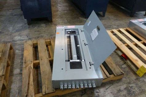 Siemens Panelboard - Yellow Tag Auctions