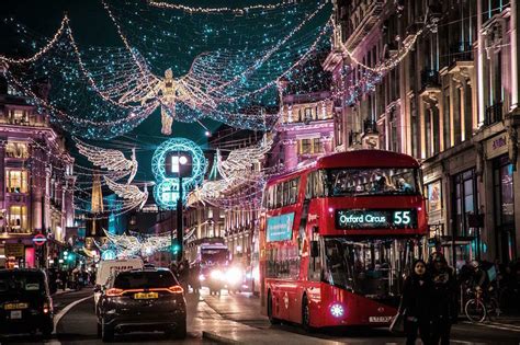 The Best Bus Route For Seeing The West End's Glorious Christmas Lights ...