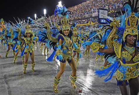 Rio de Janeiro delays Carnival for 1st time in a century over pandemic | Daily Sabah