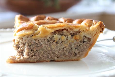 tourtiere | Meat pie recipe, French meat pie, Food