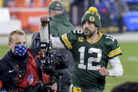 Aaron Rodgers nearing agreement on reworked contract with Packers - UPI.com