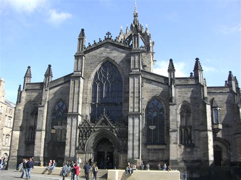 File:St. Giles' Cathedral front.jpg - Wikimedia Commons