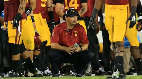 USC Trojans: Steve Sarkisian gives up playcalling - Sports Illustrated