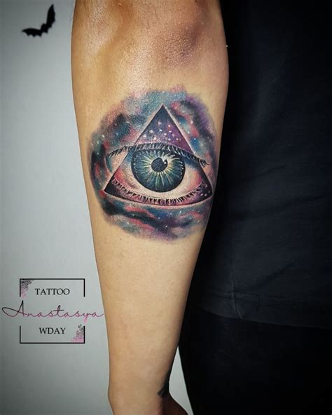 Triangle Gods eye tattoo colorful universe | Diseños de tatuaje maorí, Tatuaje maori, Disenos de ...